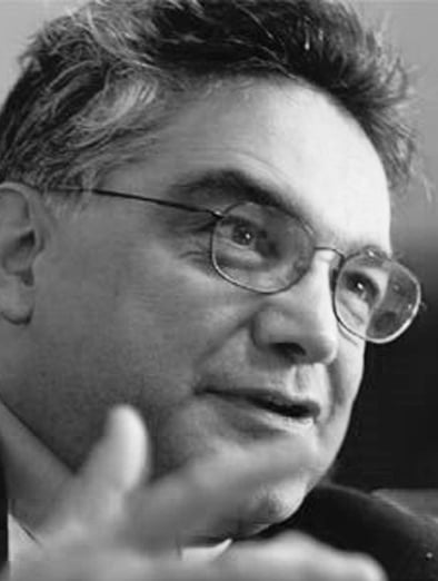 Mehrdad Kia Heashot